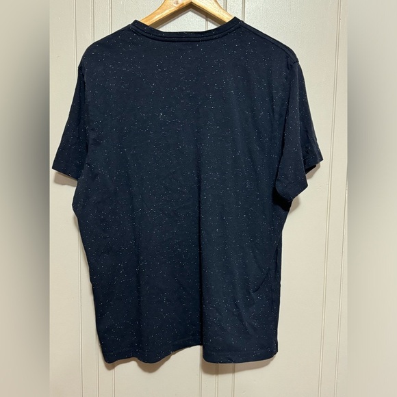 Mens H&M XL black/white v-neck tee - Picture 2 of 3